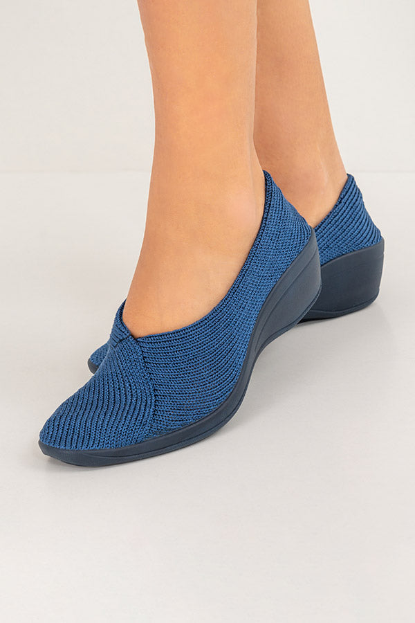 Mailu_Knit_Arcopedico