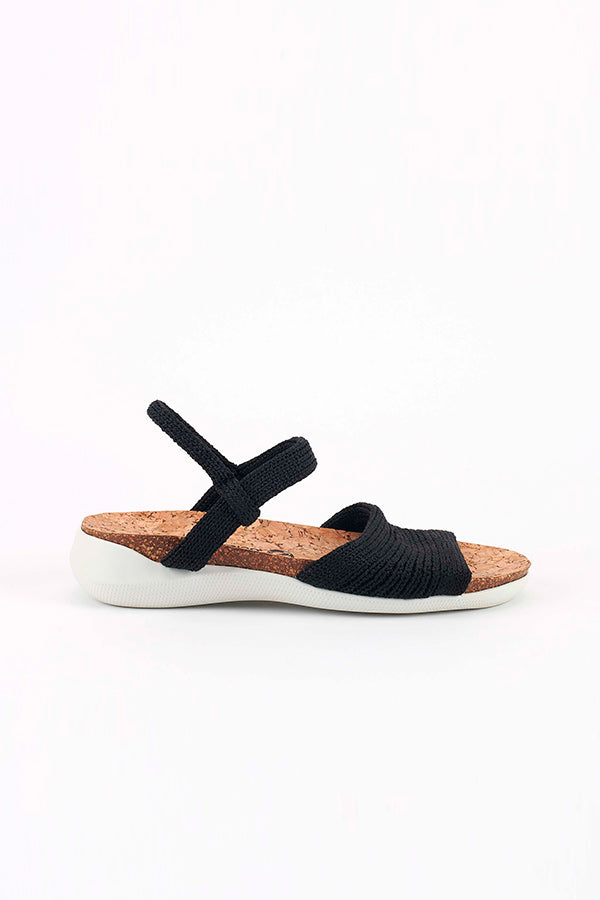 Arenal_black_Arcopedico
